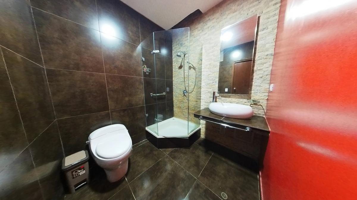 VENTA DE LINDA CASA EN PIMENTEL